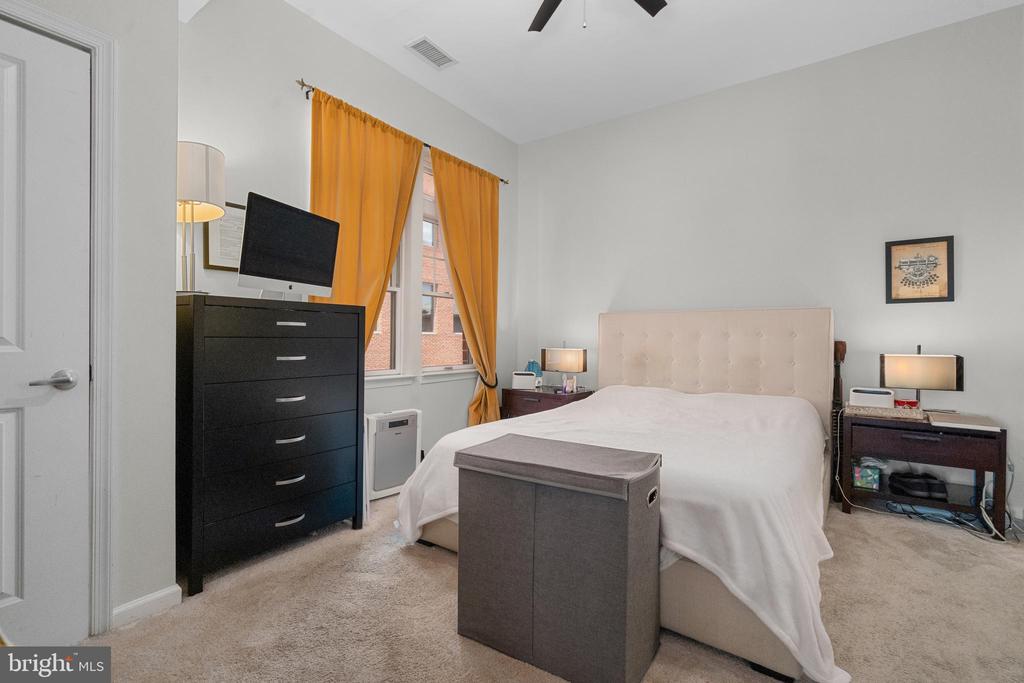 309 HOLLAND LANE 310
