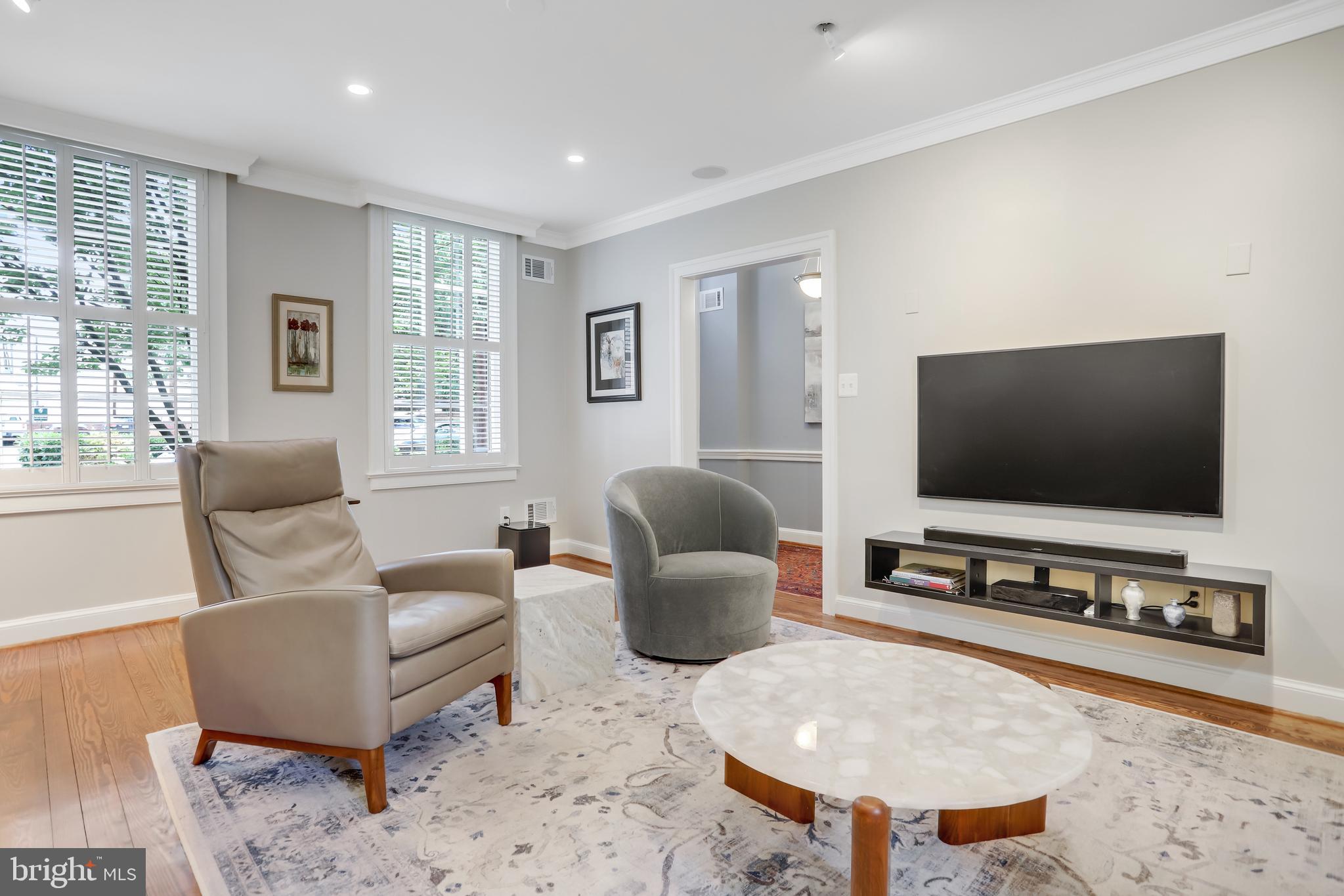 314 S FAIRFAX STREET