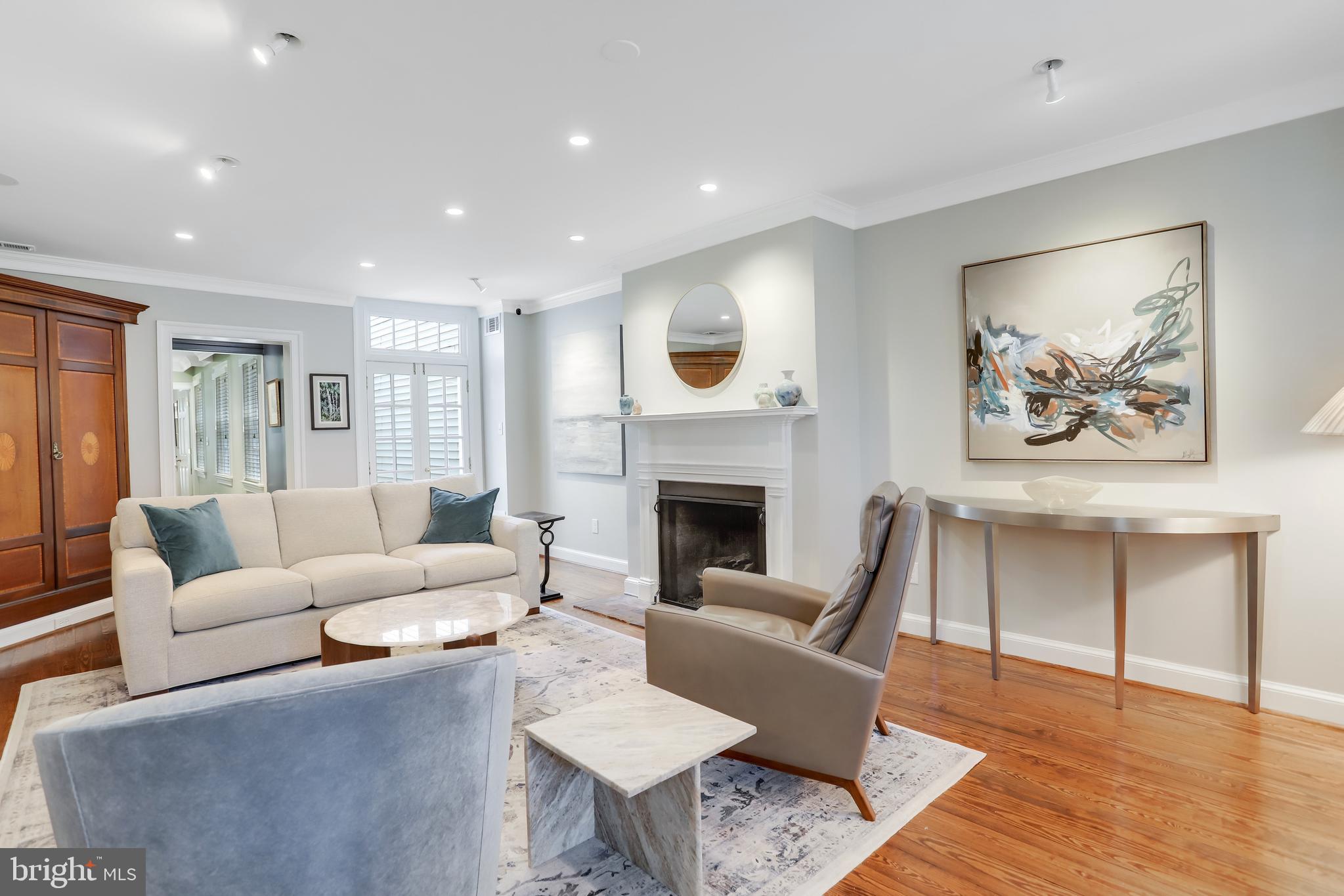 314 S FAIRFAX STREET