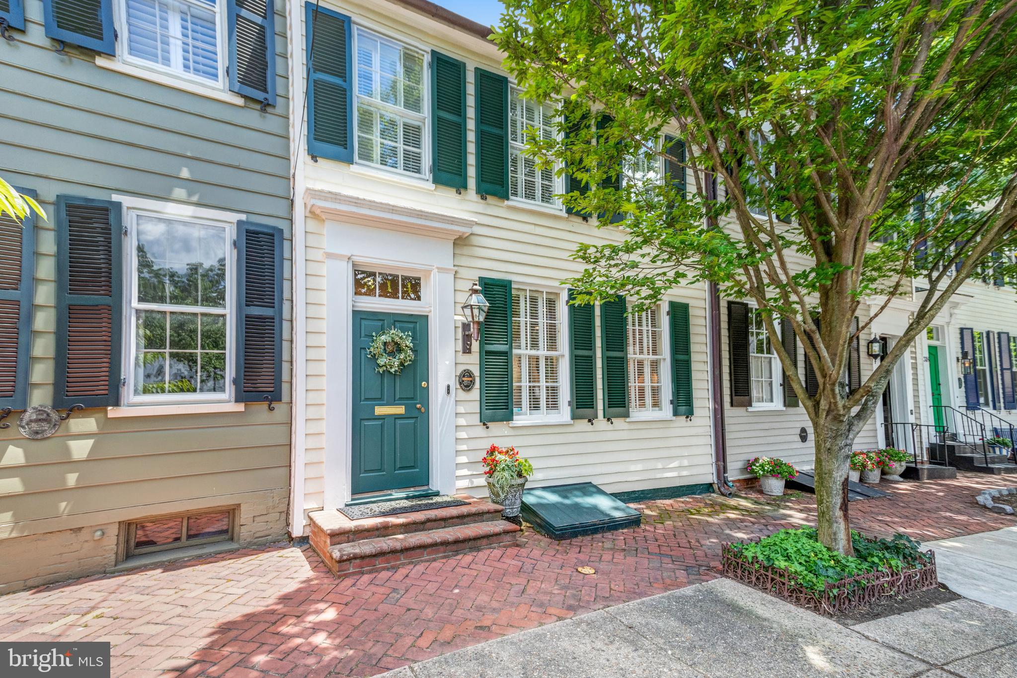 314 S FAIRFAX STREET
