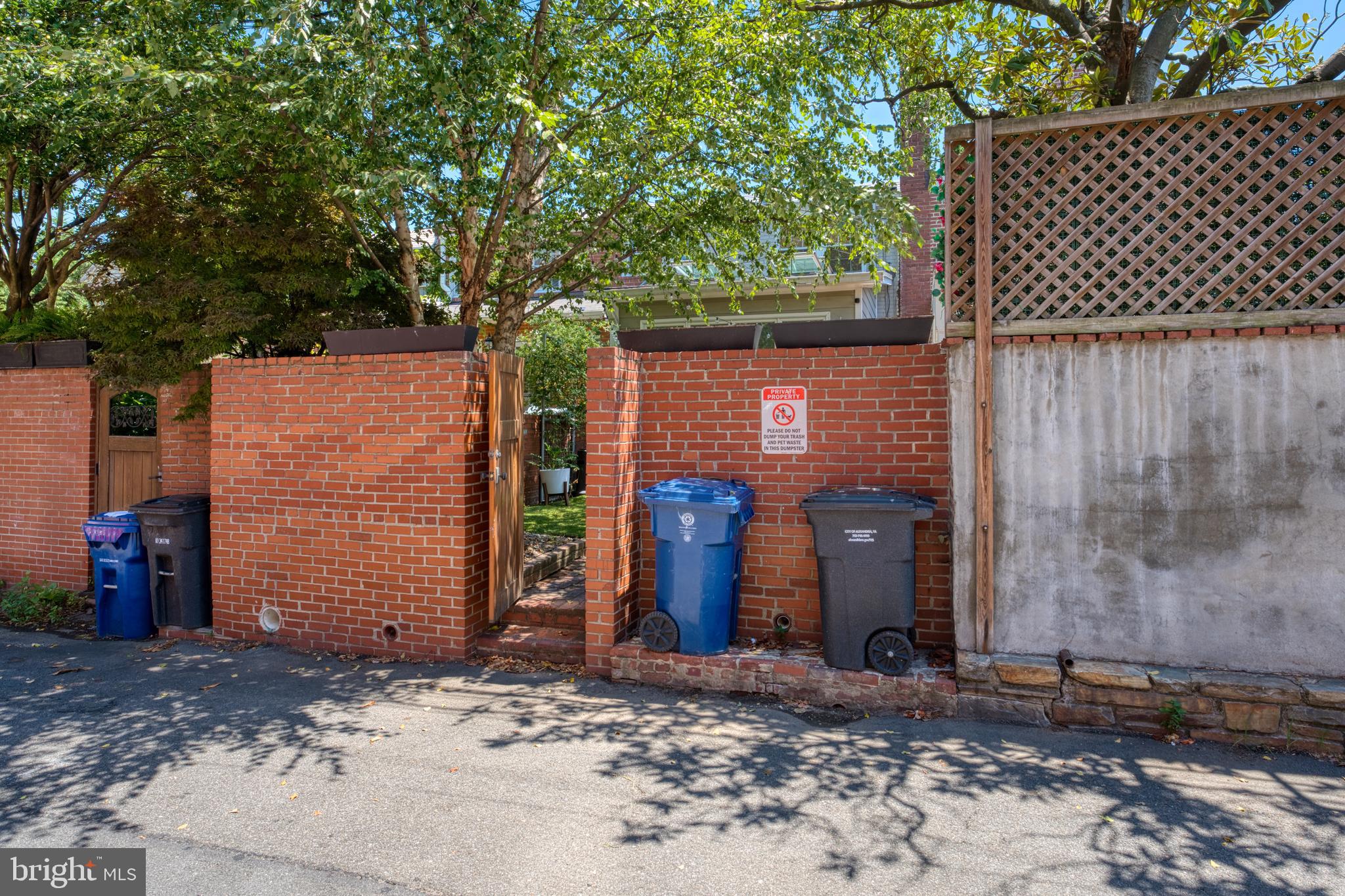 907 S SAINT ASAPH STREET