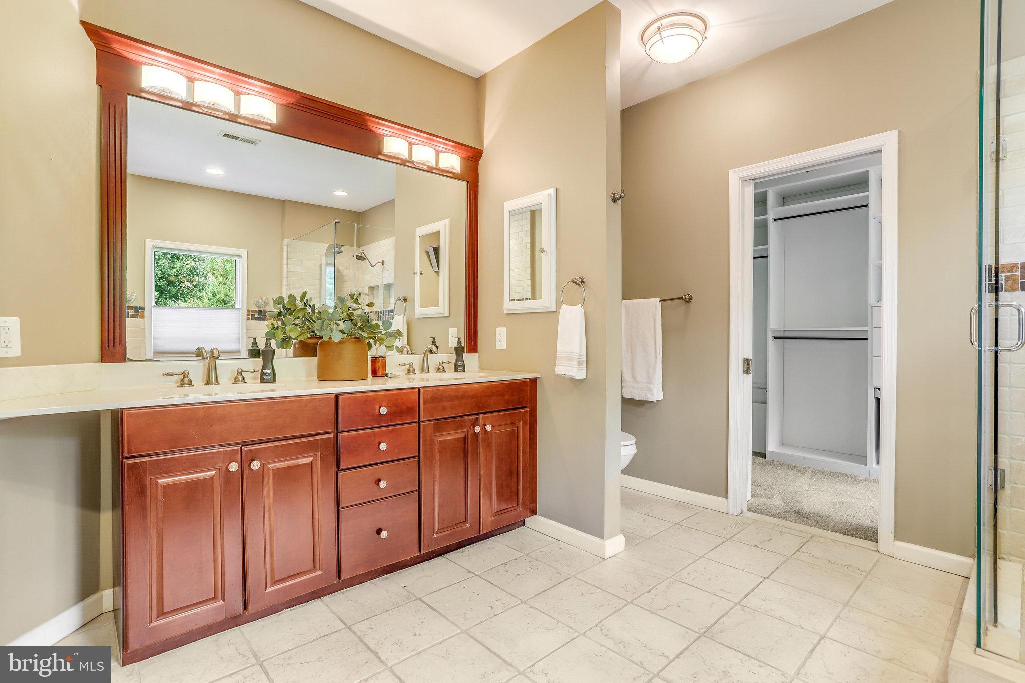 2617 STEVENS STREET N