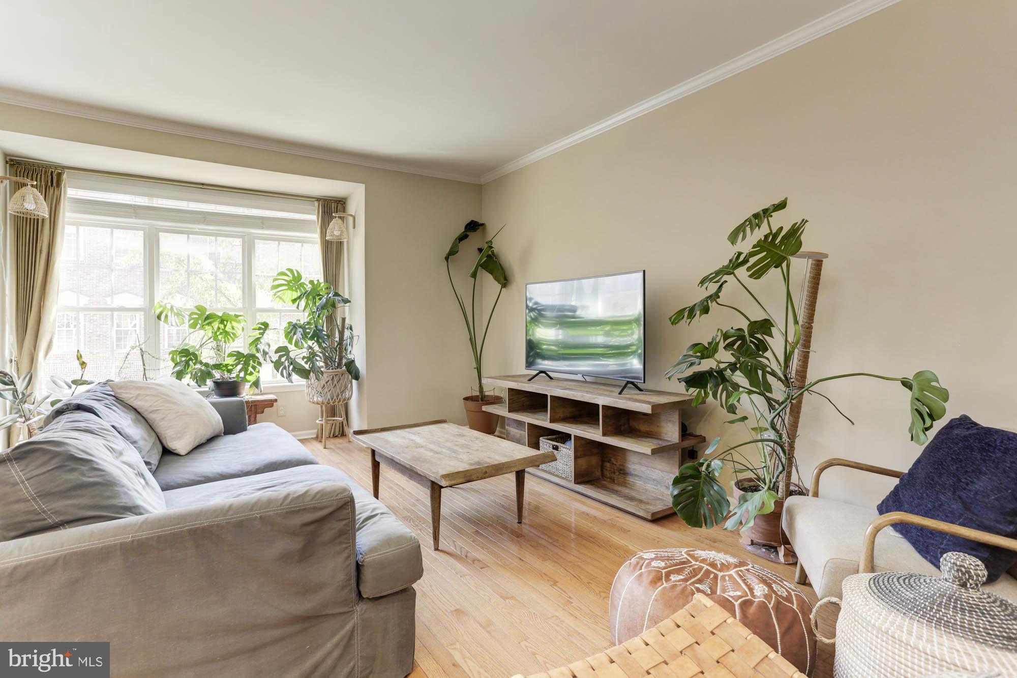 4634 LAMBERT DRIVE