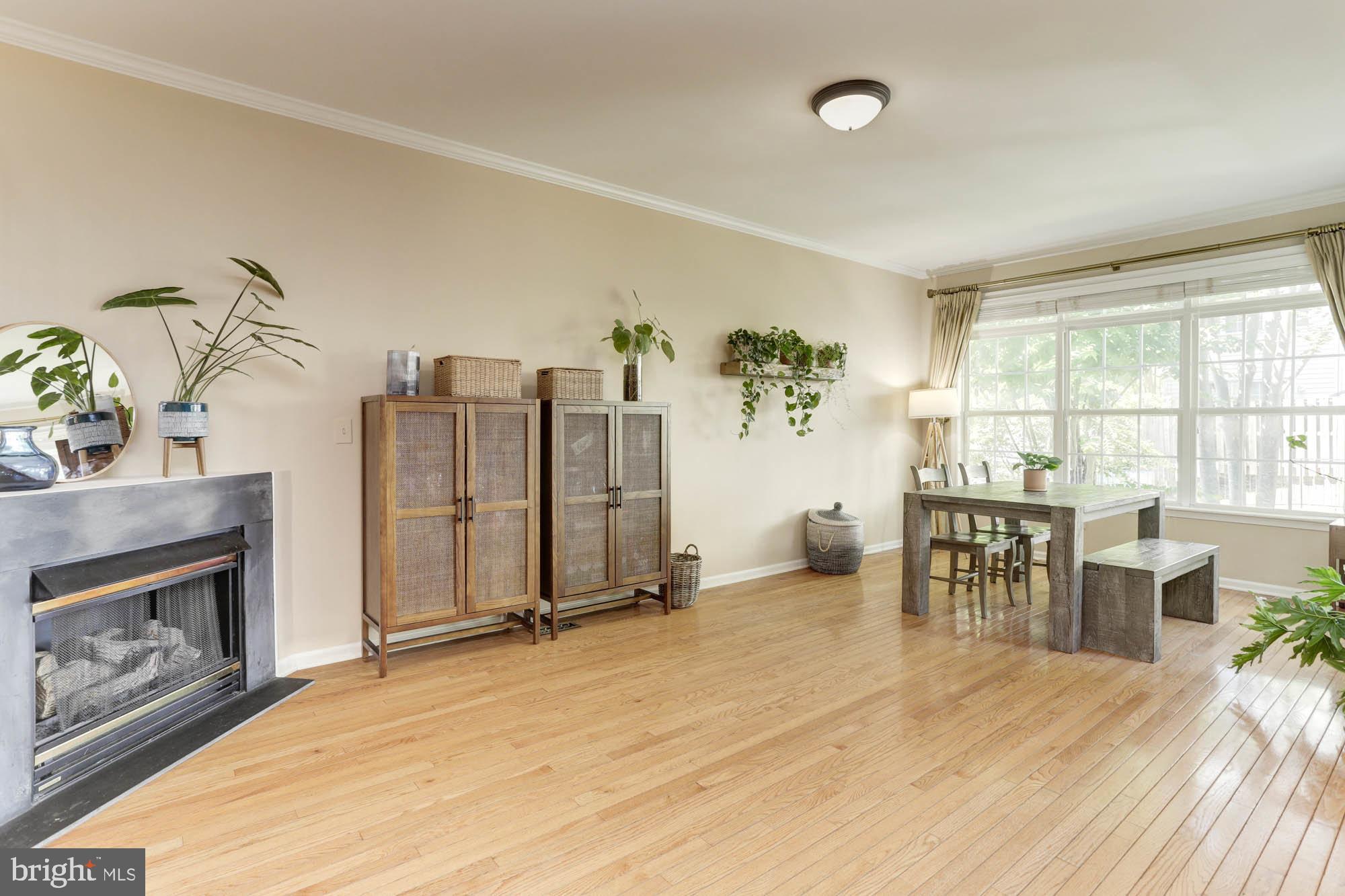 4634 LAMBERT DRIVE