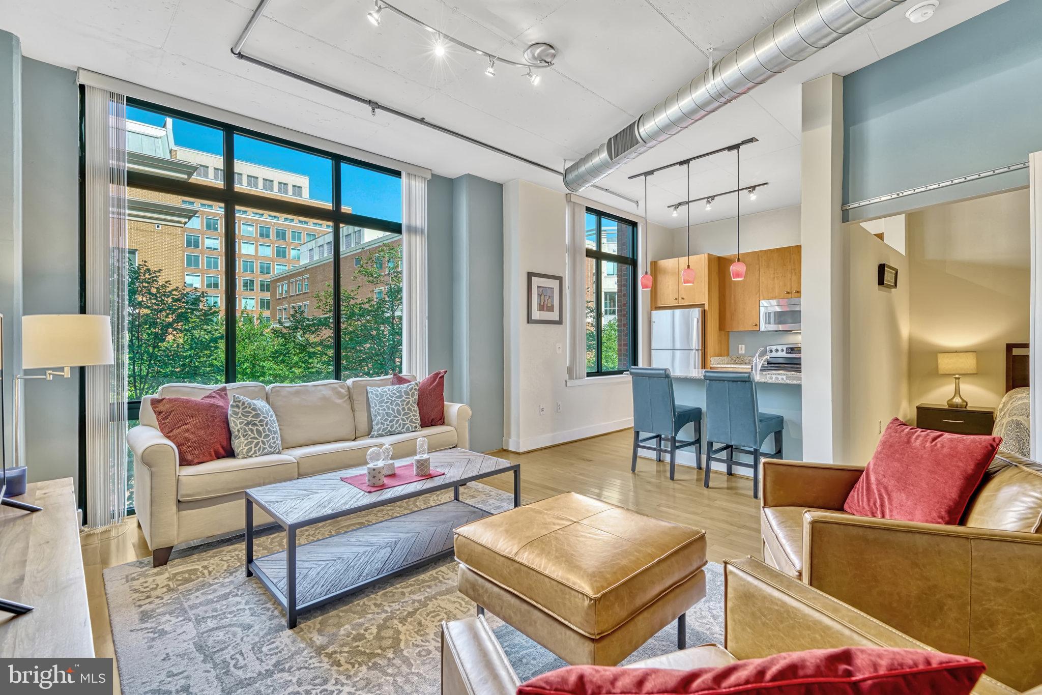 520 JOHN CARLYLE STREET 226