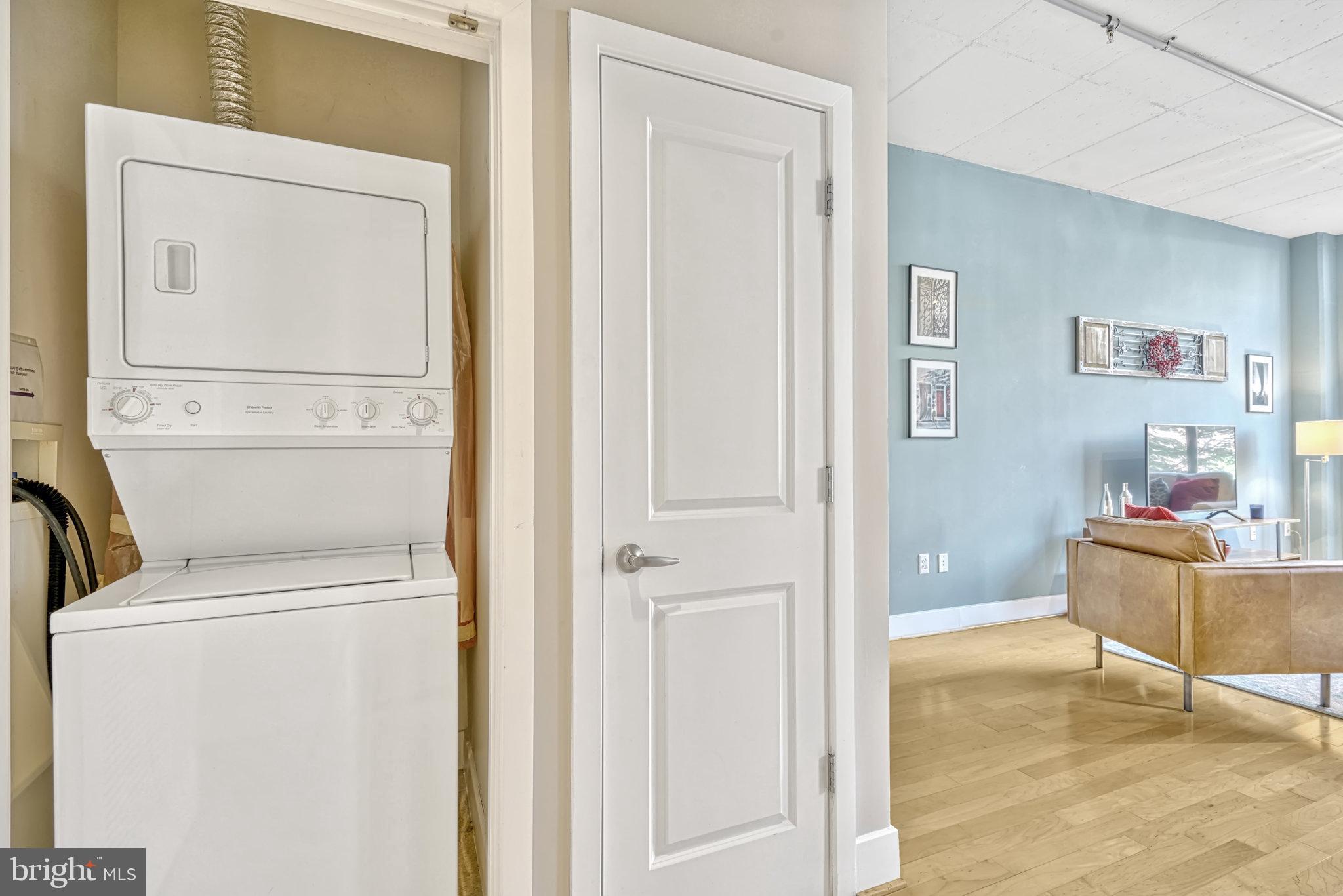 520 JOHN CARLYLE STREET 226