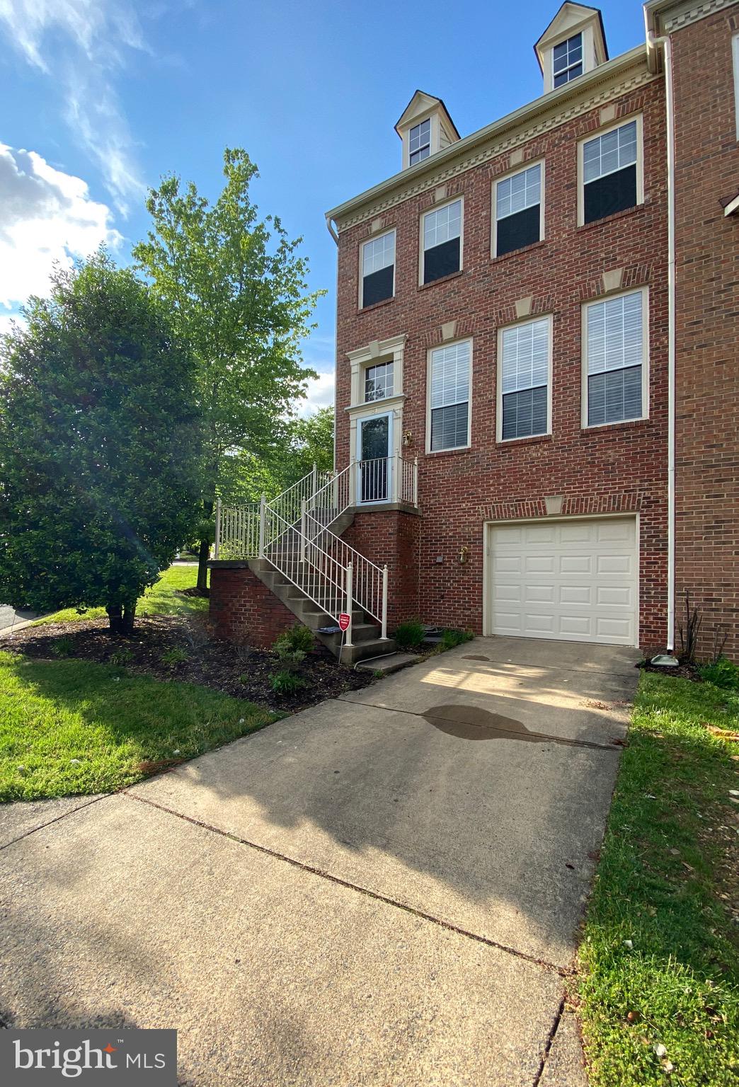 81 ARELL COURT