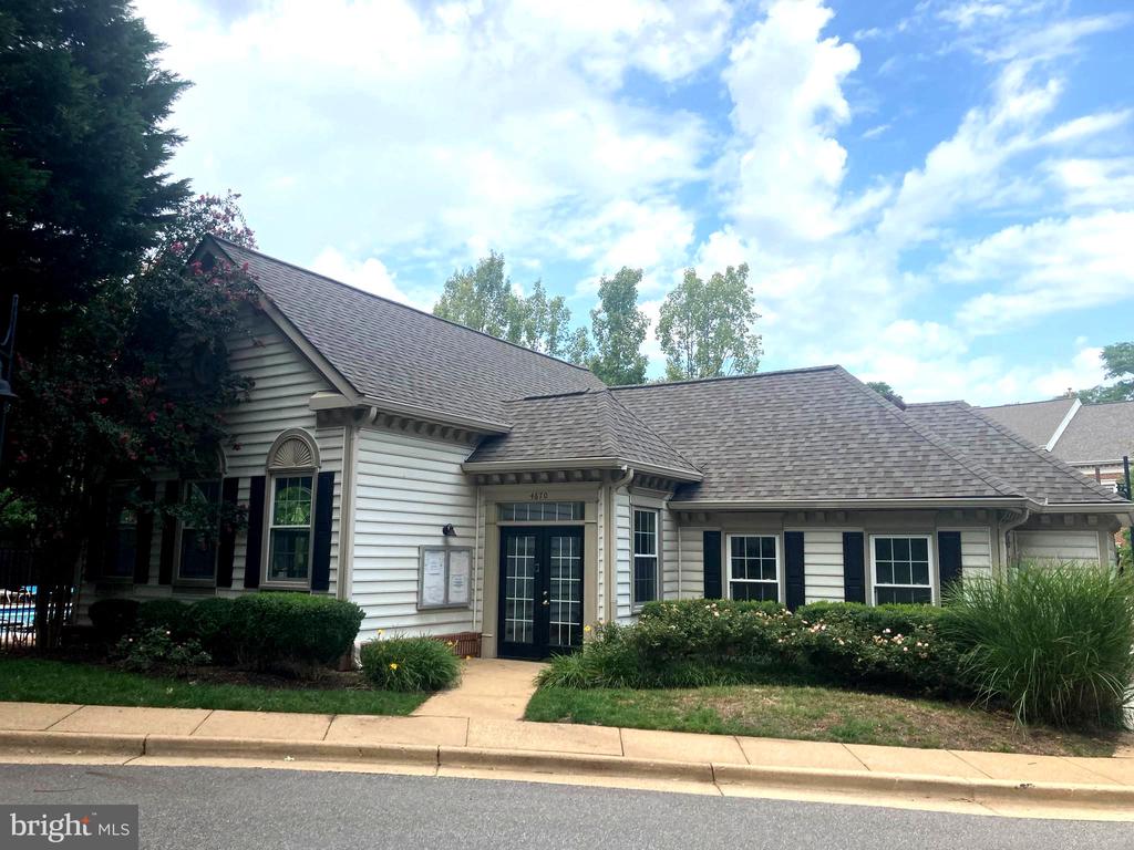 2323 HENSHAW PLACE 103