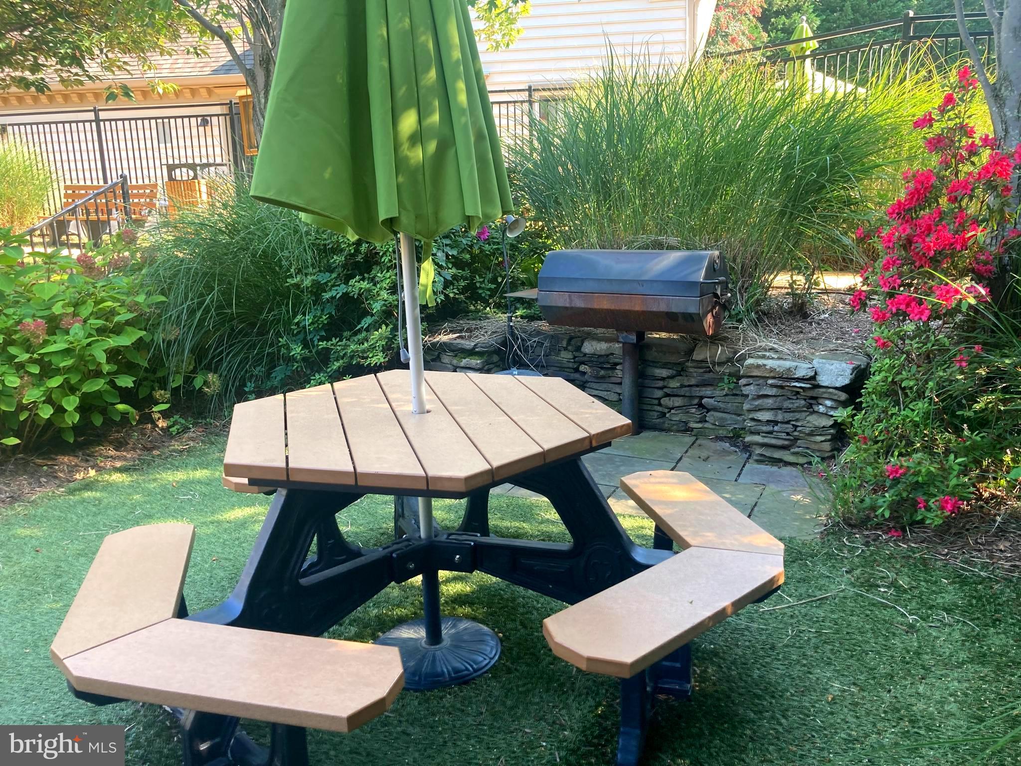 2323 HENSHAW PLACE 103