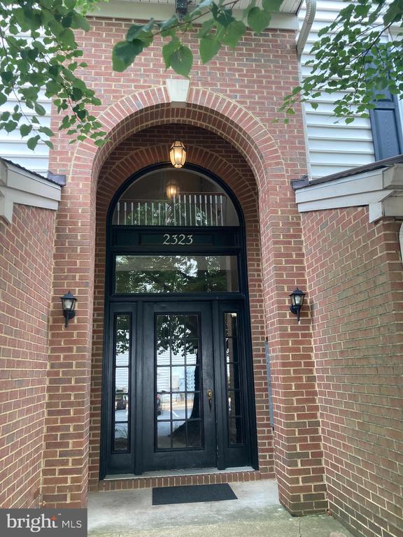 2323 HENSHAW PLACE 103