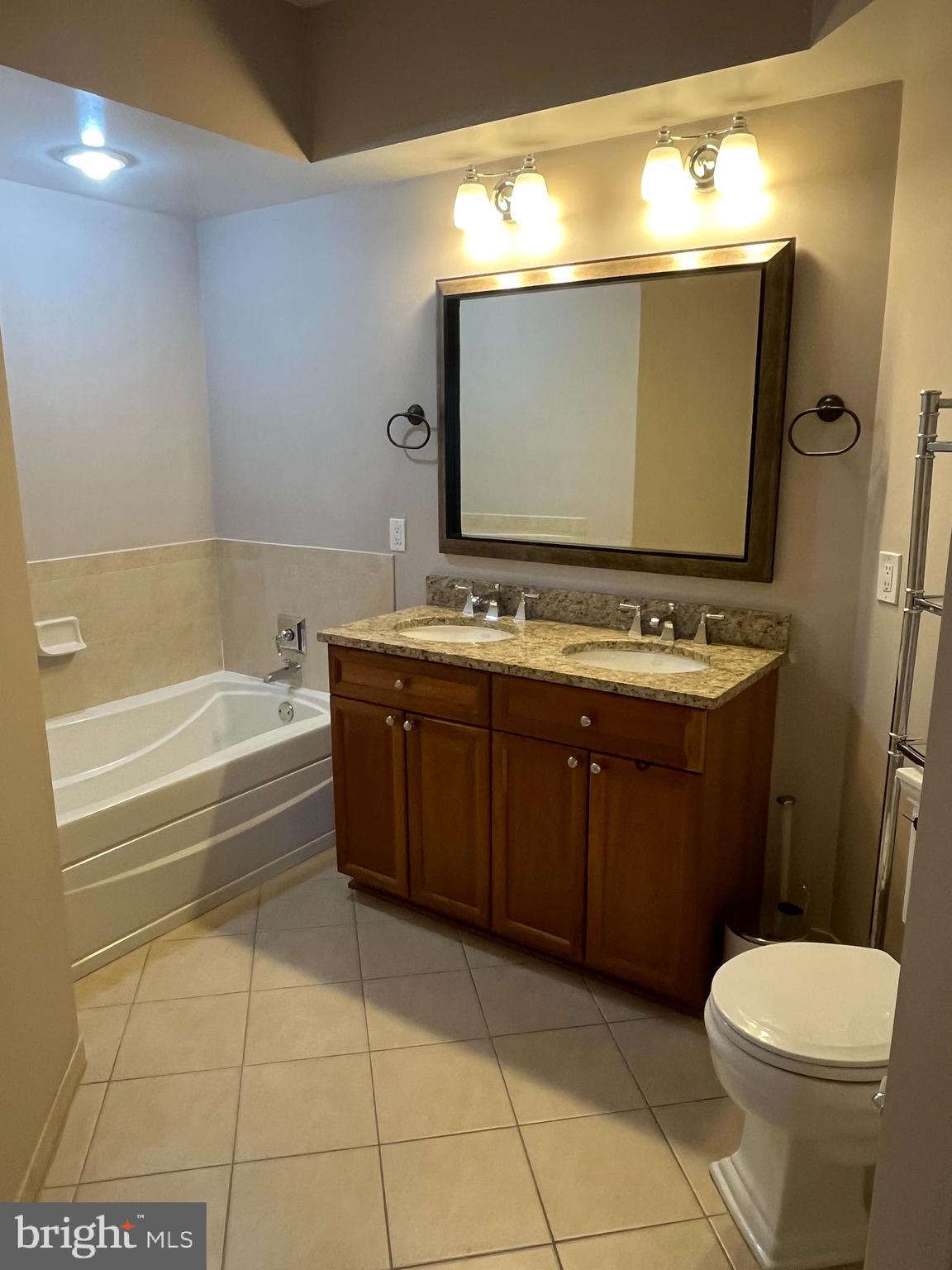 1115 CAMERON STREET 402