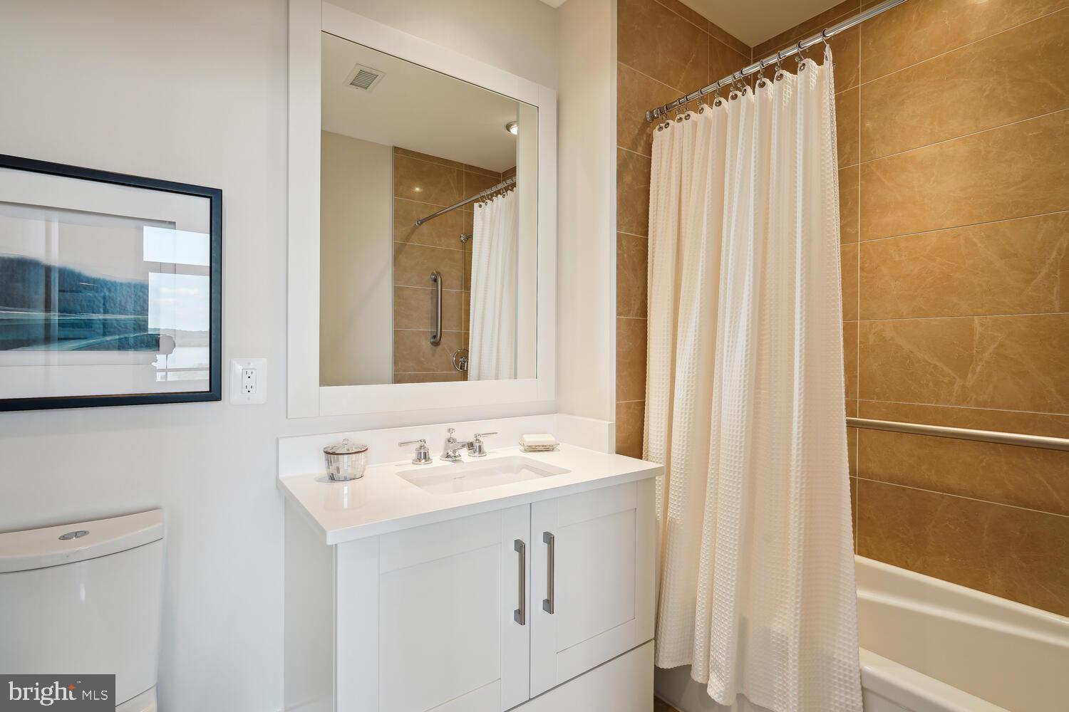 601 N FAIRFAX STREET 403