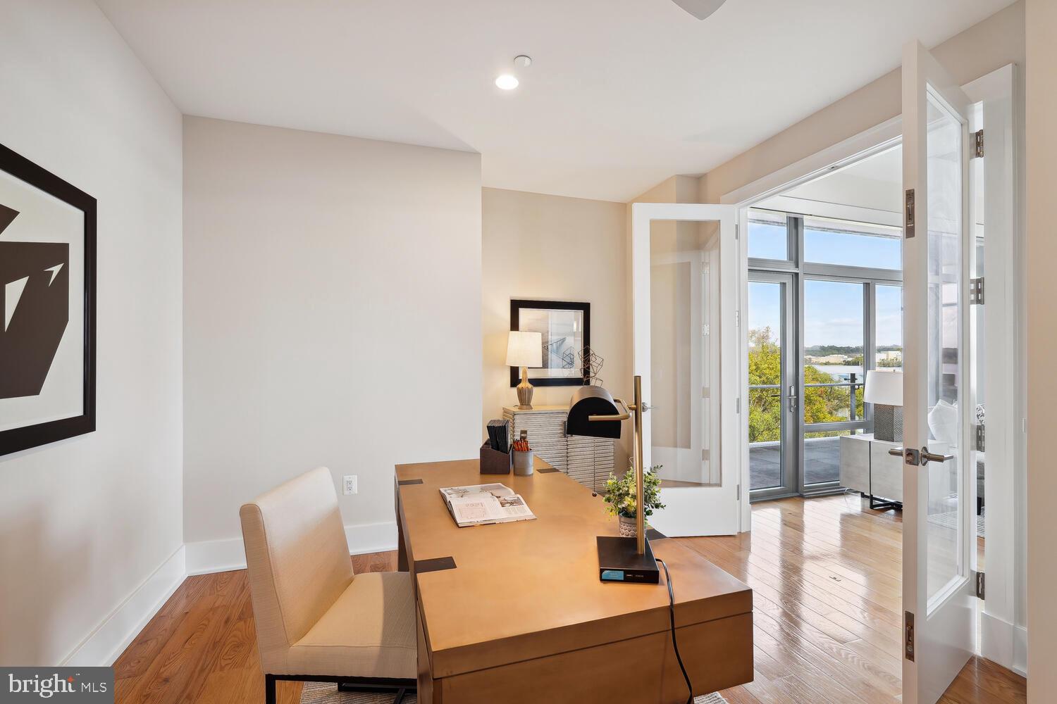 601 N FAIRFAX STREET 403