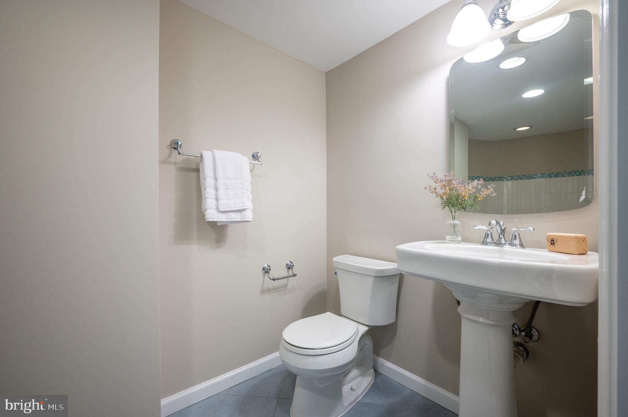 209 JEFFERSON STREET