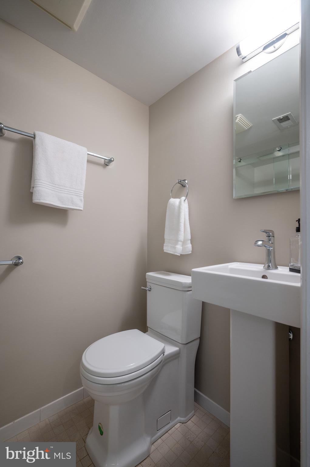 209 JEFFERSON STREET