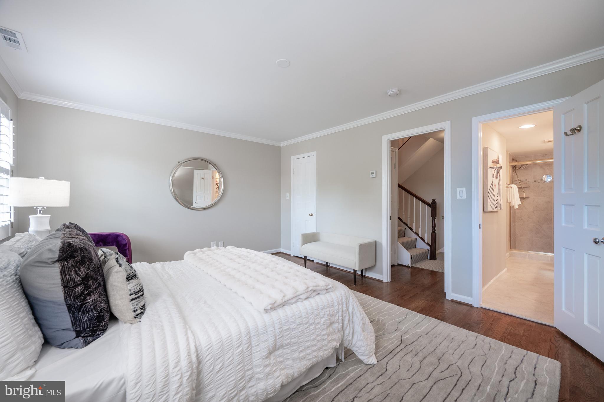 209 JEFFERSON STREET