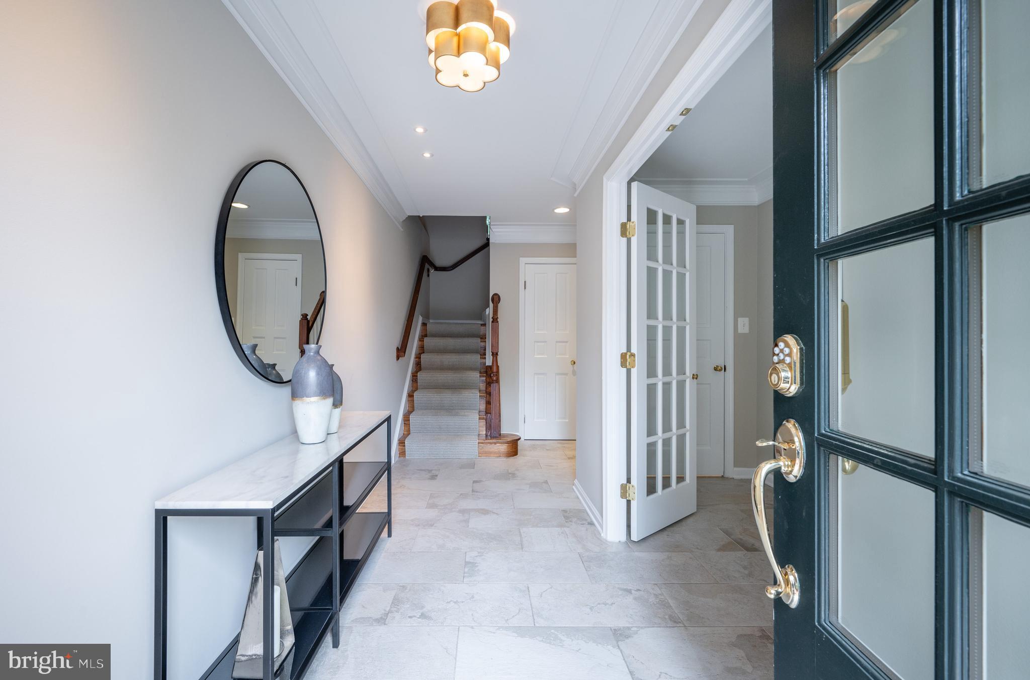 209 JEFFERSON STREET