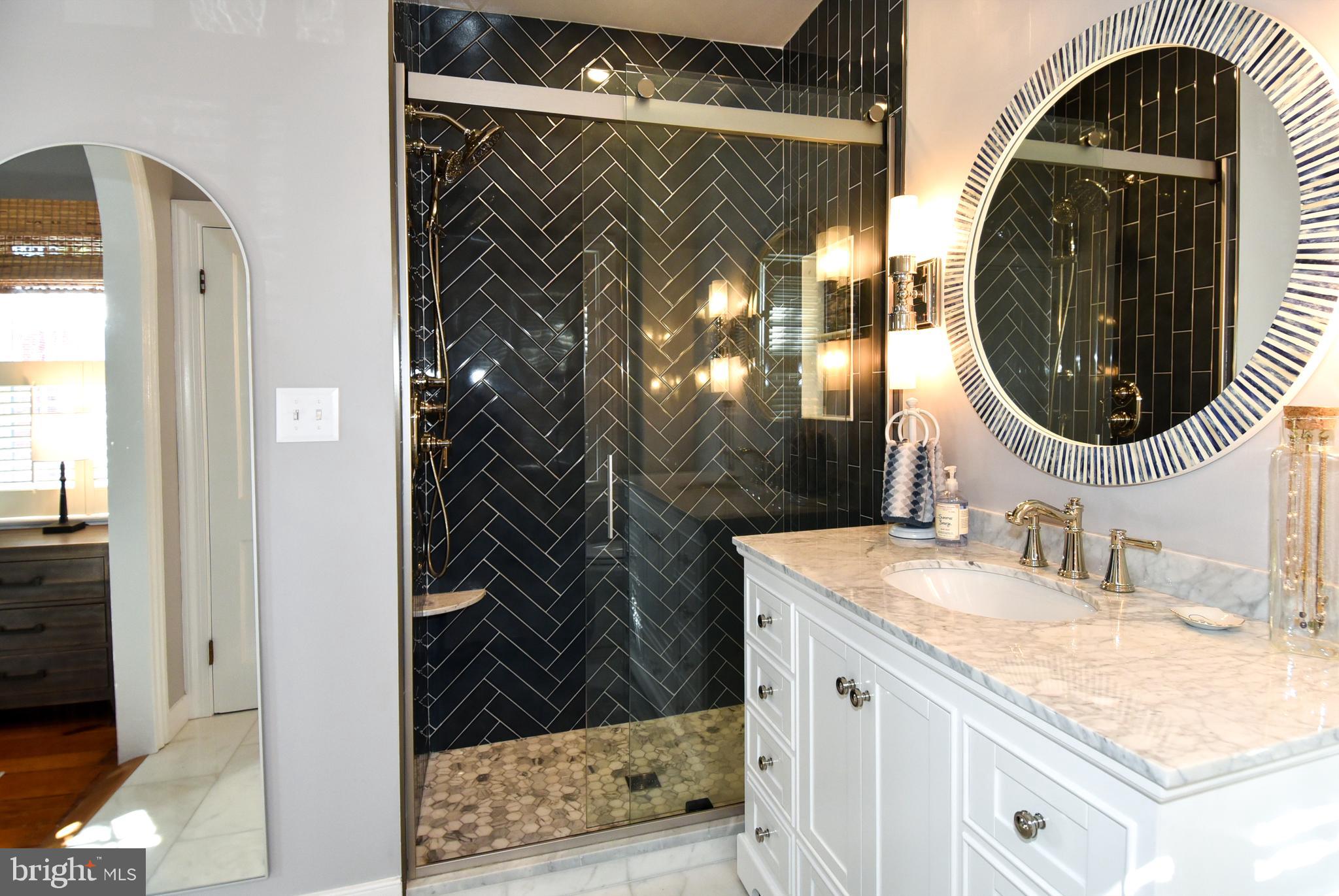 119 S COLUMBUS STREET