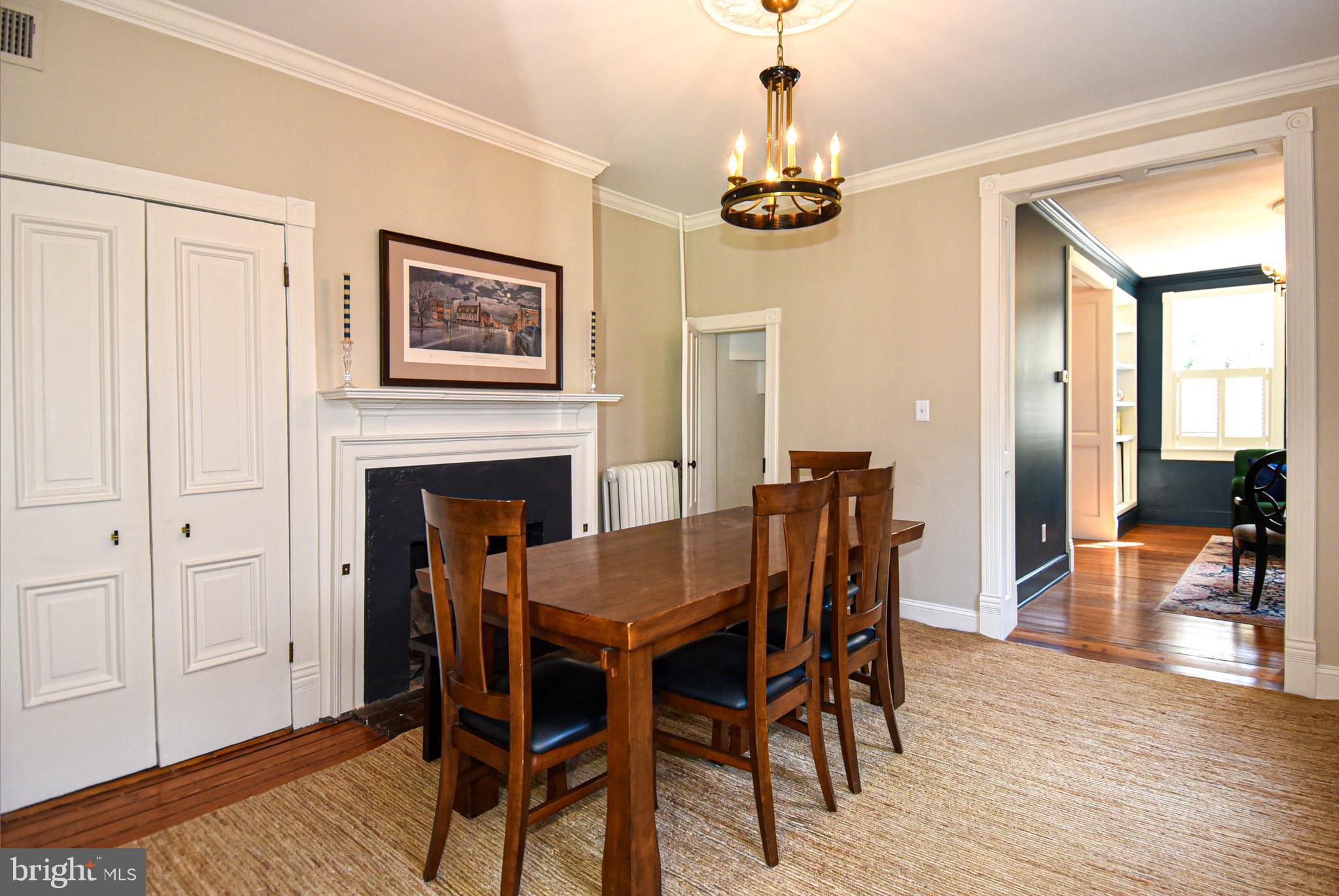 119 S COLUMBUS STREET