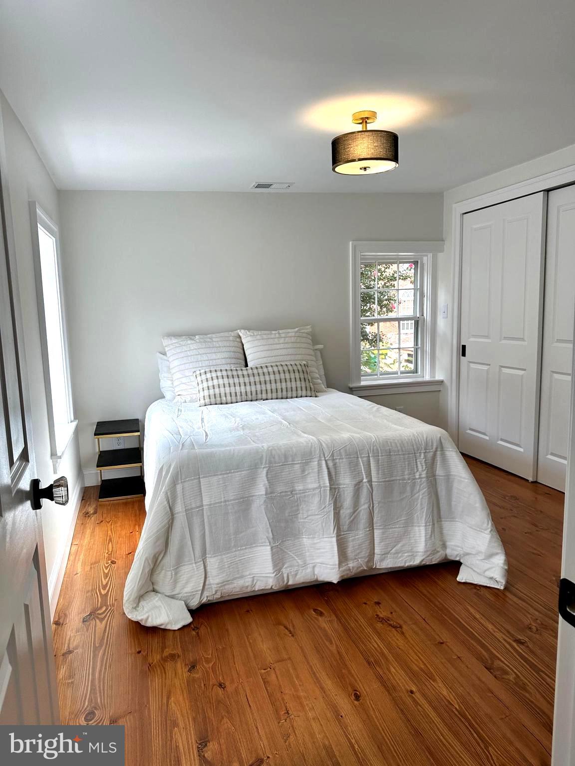 119 S COLUMBUS STREET