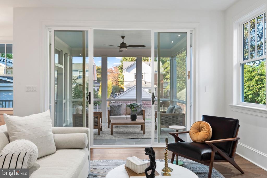 11 W MAPLE STREET