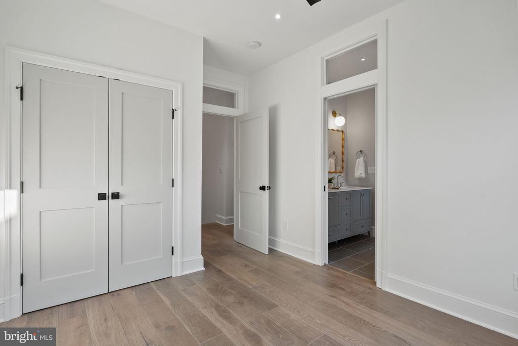 11 W MAPLE STREET