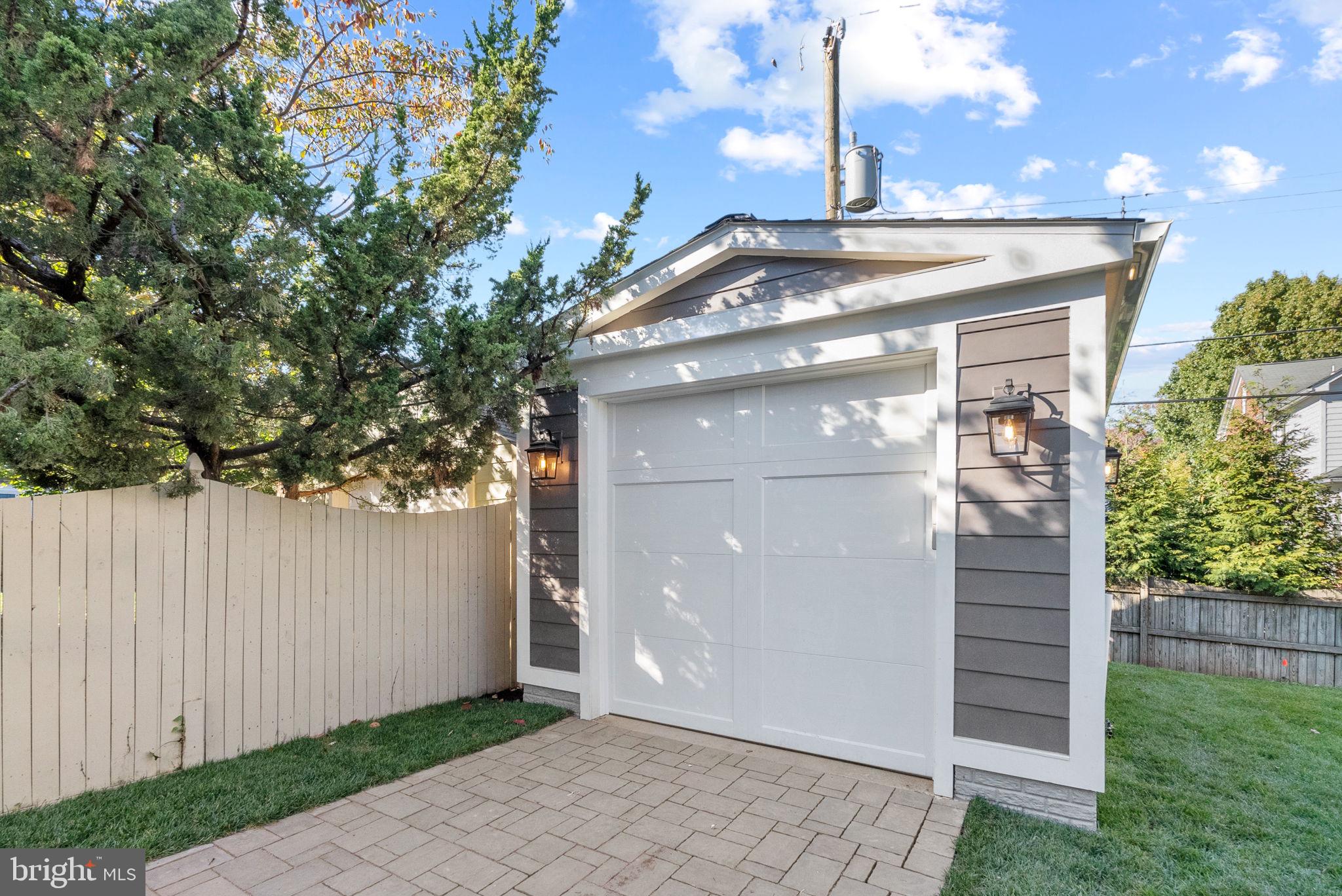 11 W MAPLE STREET