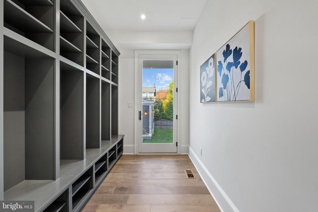 11 W MAPLE STREET