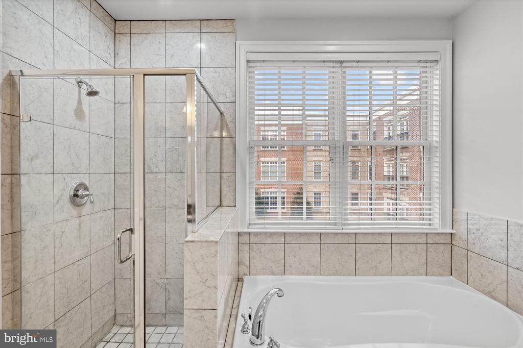 600 SECOND STREET 304