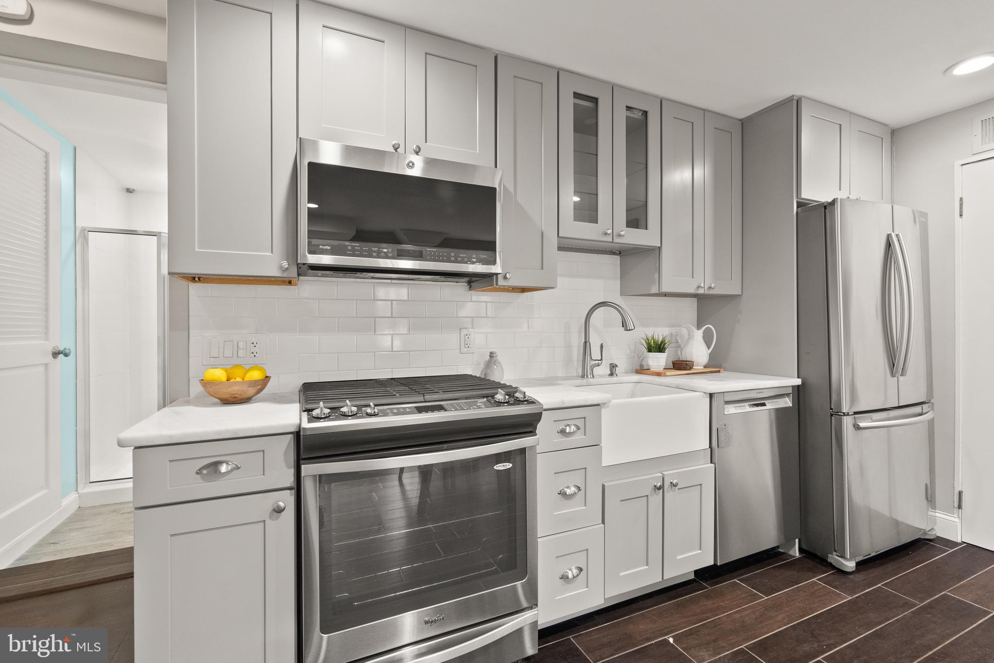 1121 POWHATAN STREET