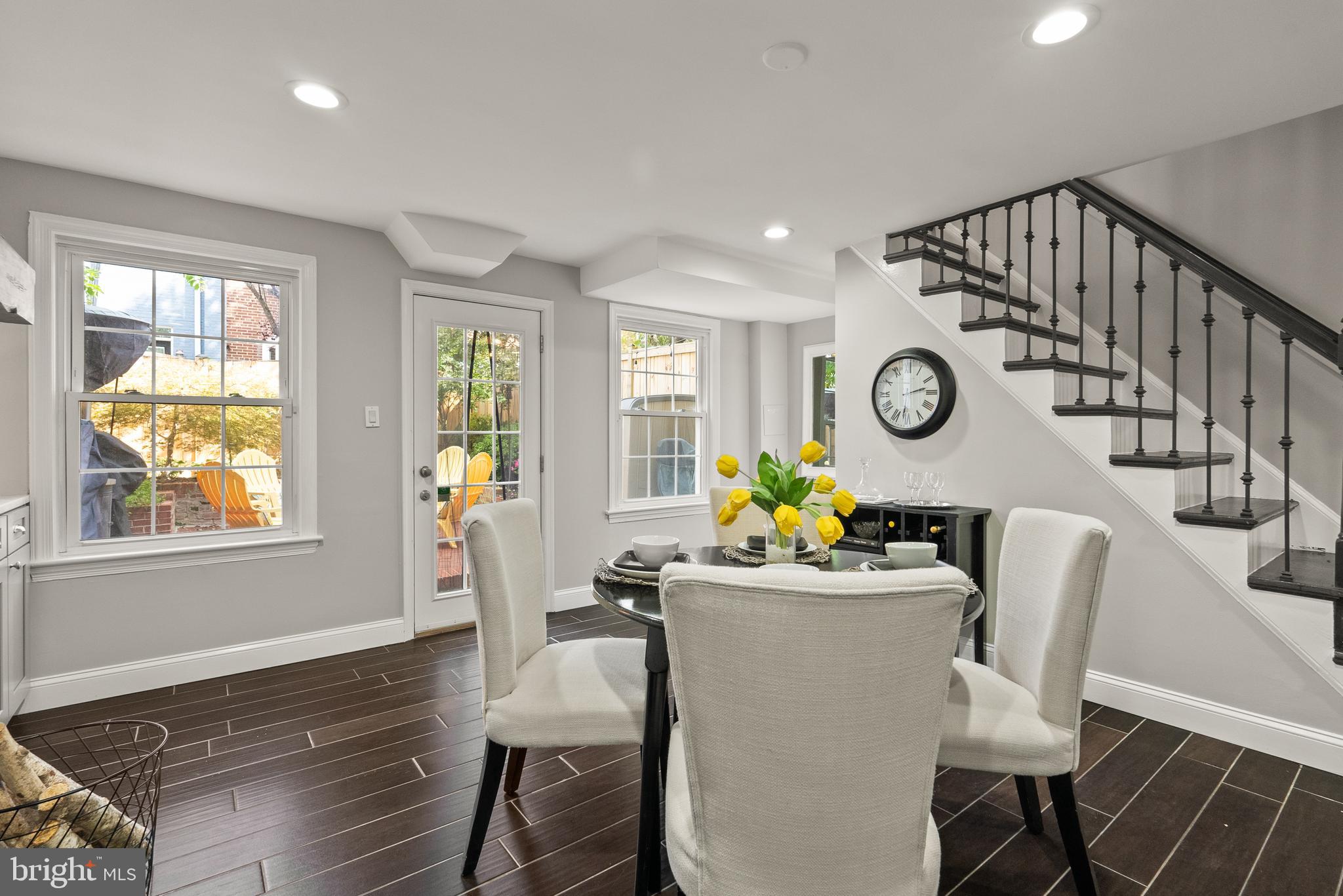 1121 POWHATAN STREET