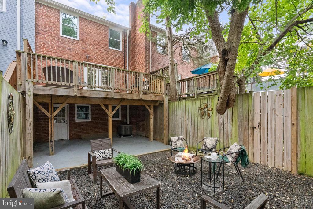 6 ANCELL STREET