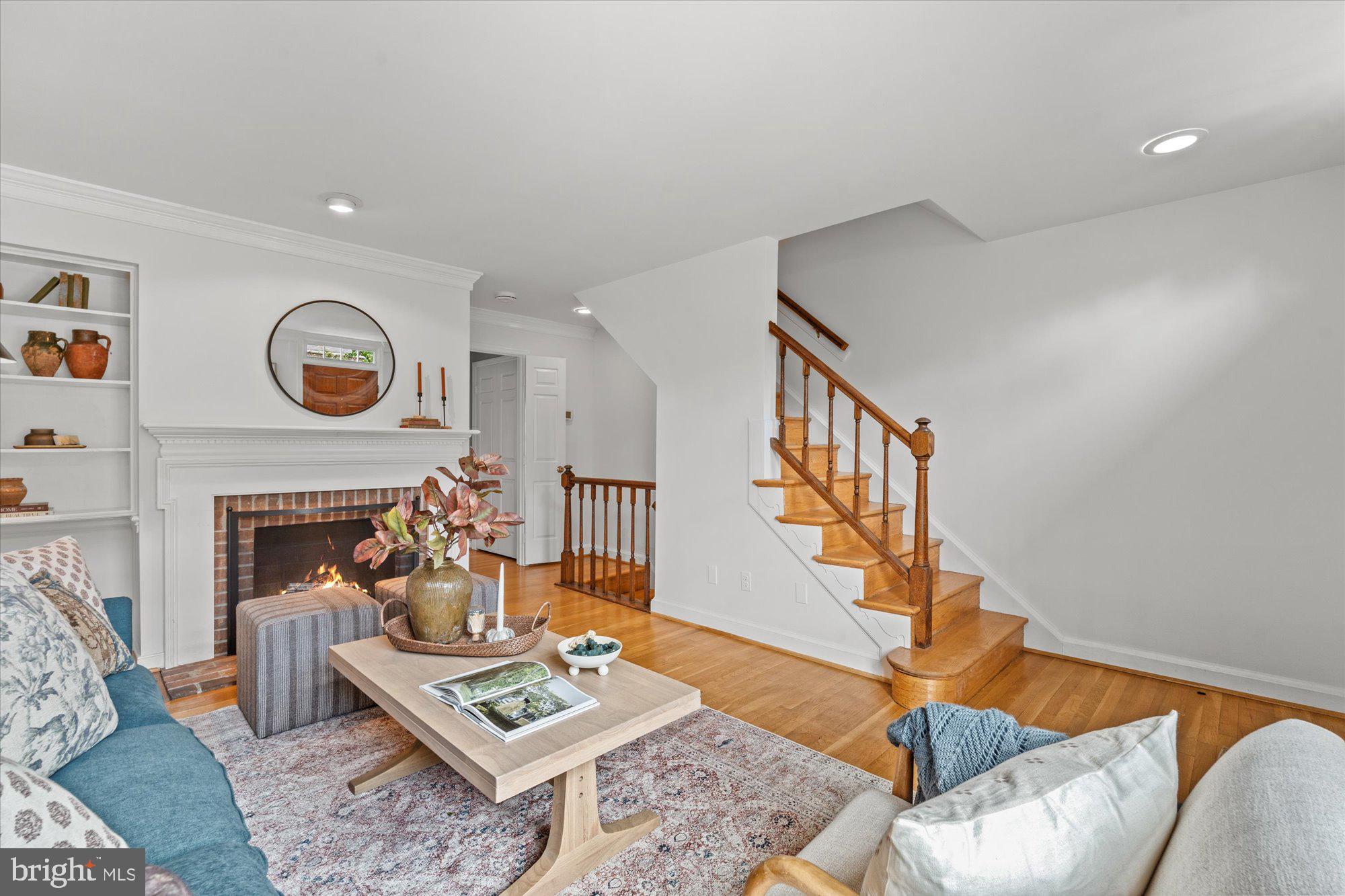 1227 MICHIGAN COURT