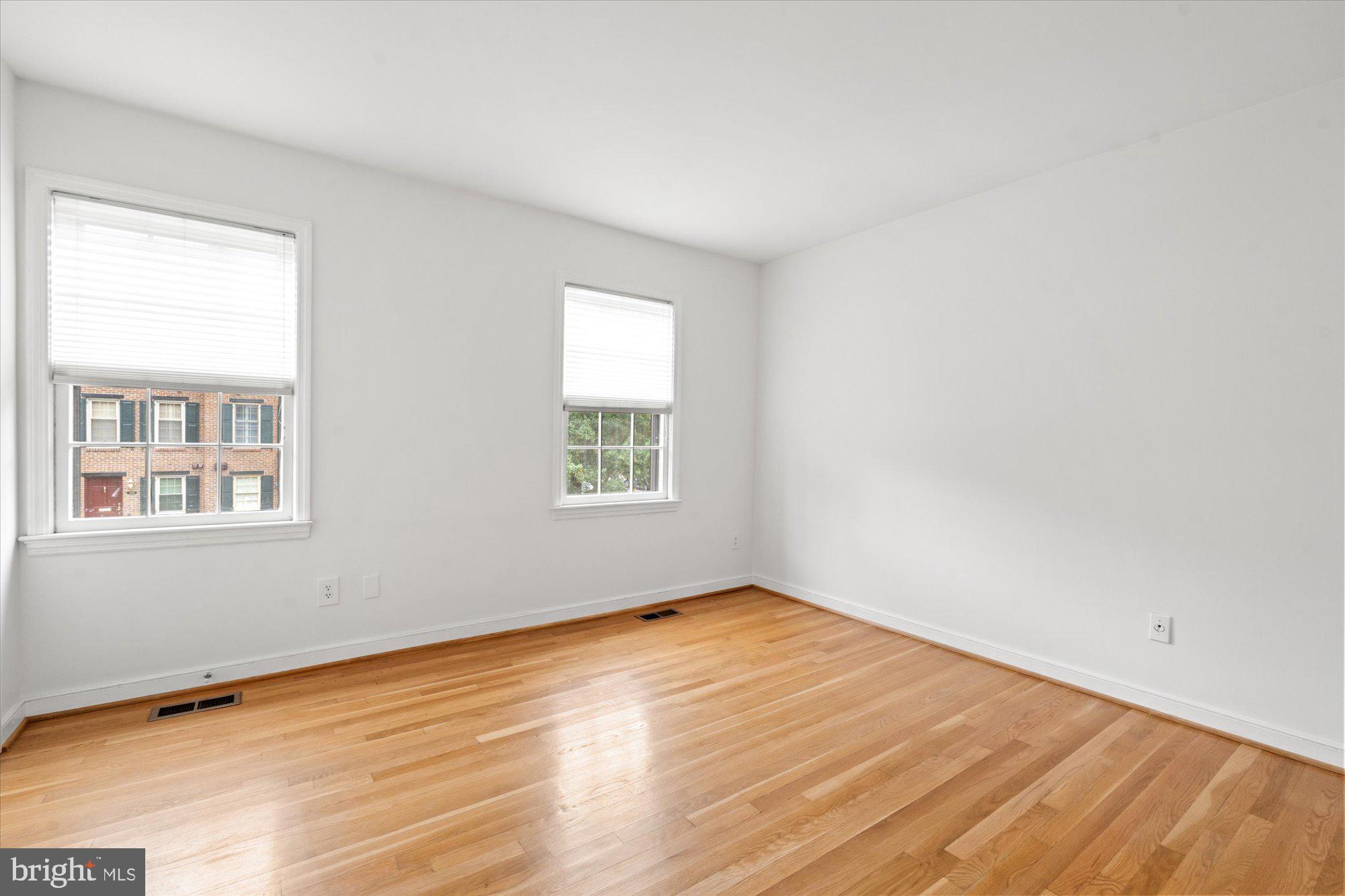 1227 MICHIGAN COURT