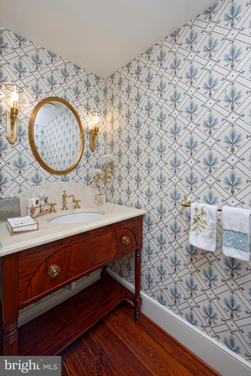 209 S SAINT ASAPH STREET