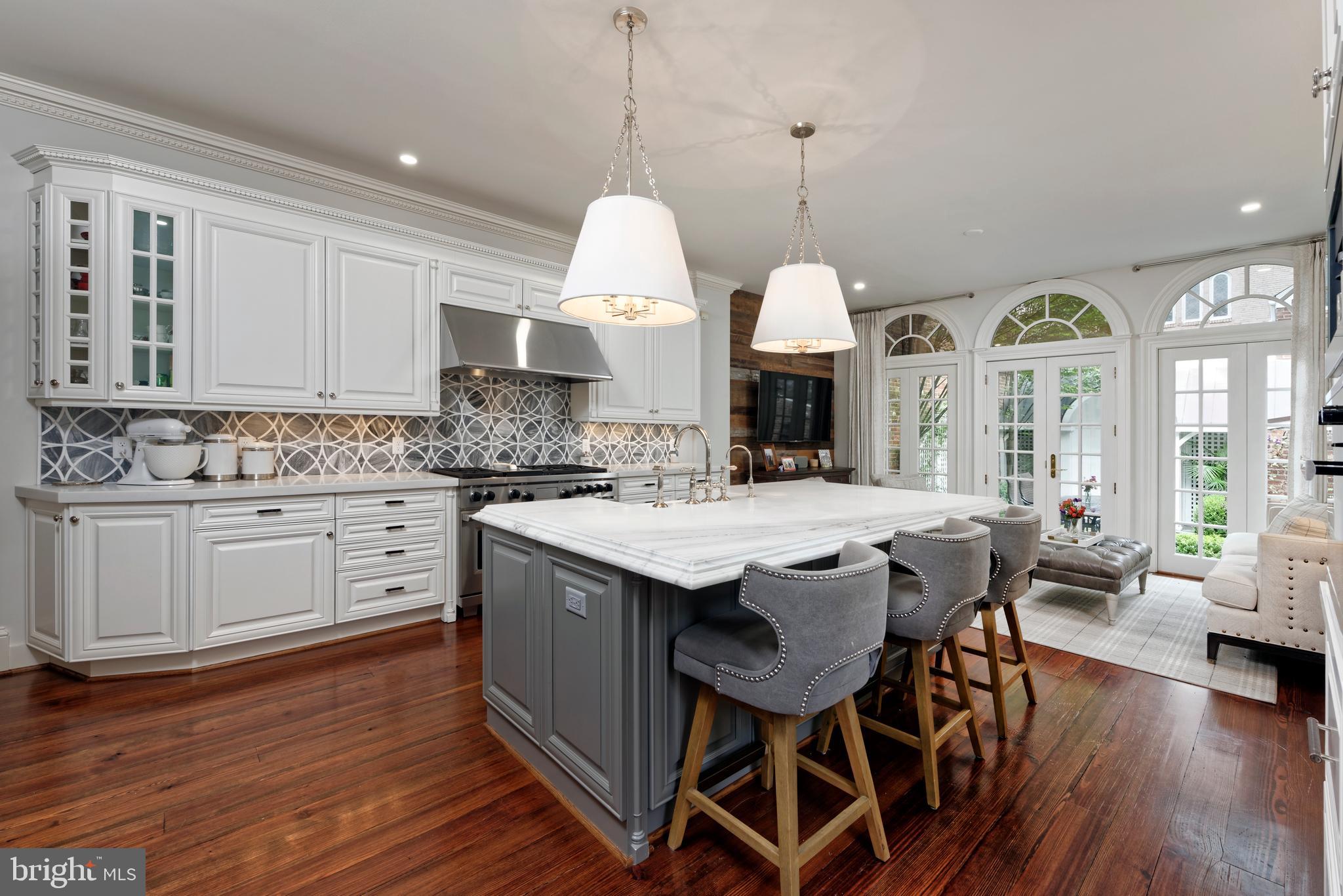 209 S SAINT ASAPH STREET