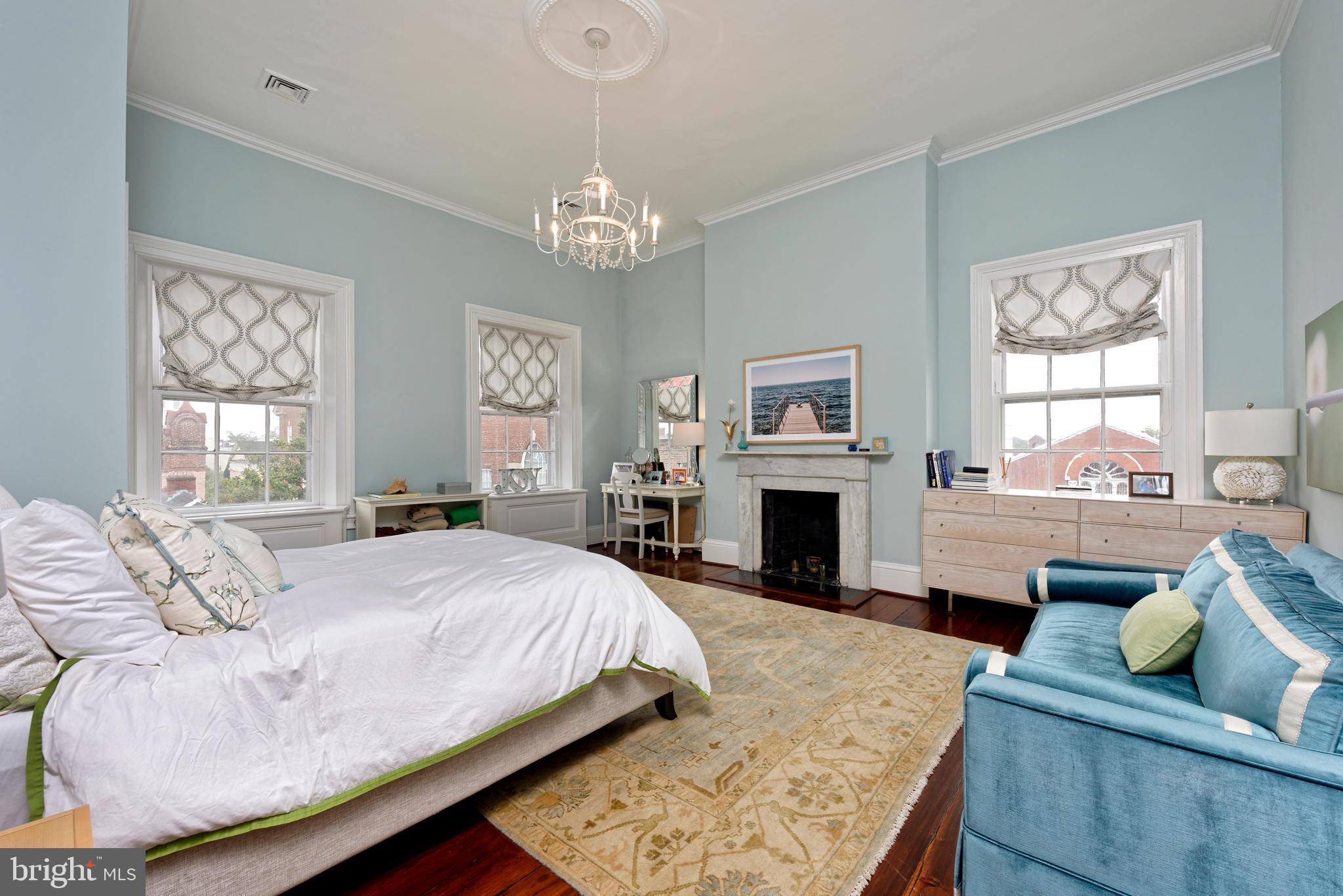 209 S SAINT ASAPH STREET