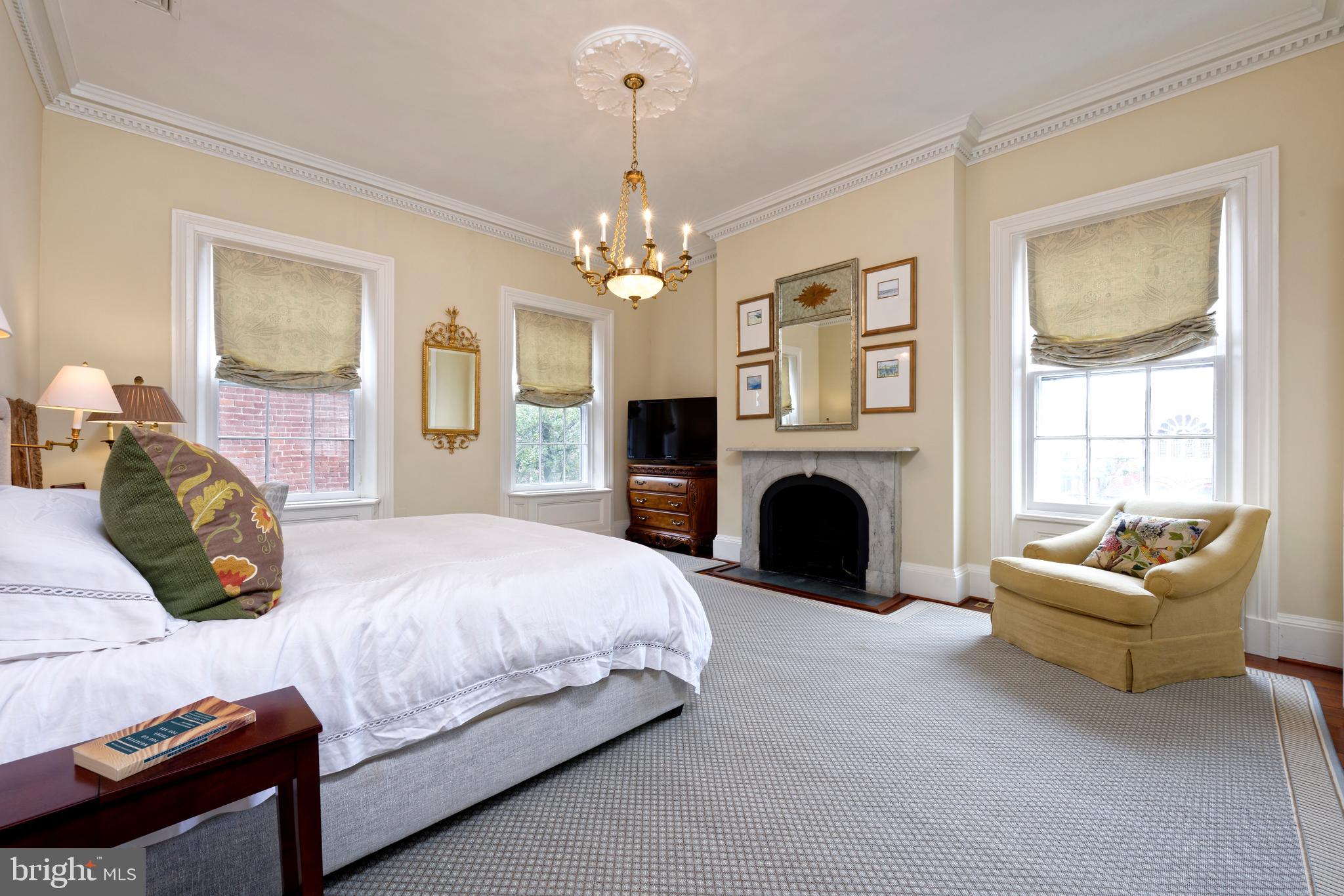 209 S SAINT ASAPH STREET