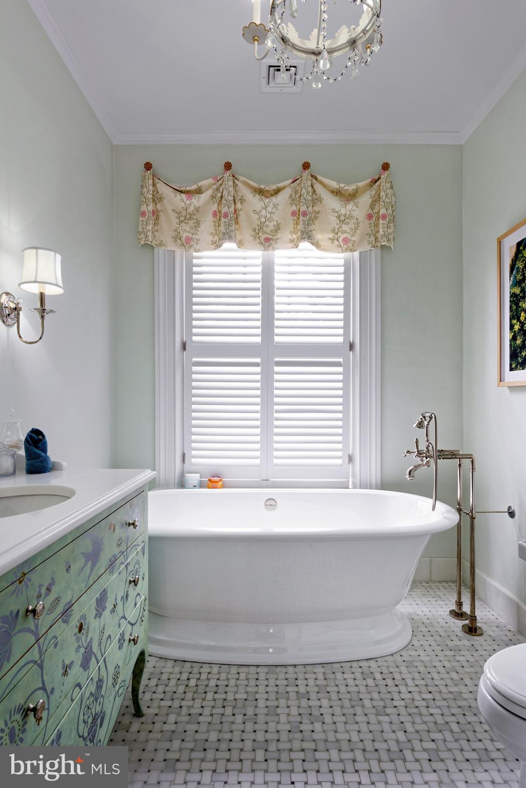 209 S SAINT ASAPH STREET