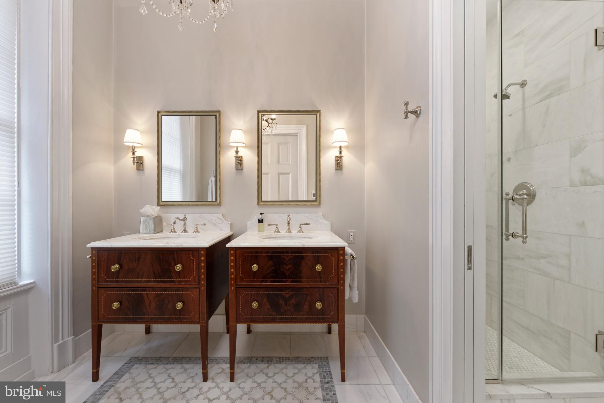 209 S SAINT ASAPH STREET