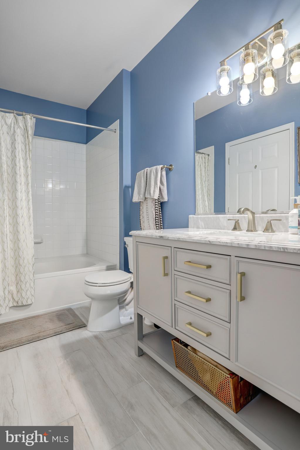 4551 STRUTFIELD LANE 4218