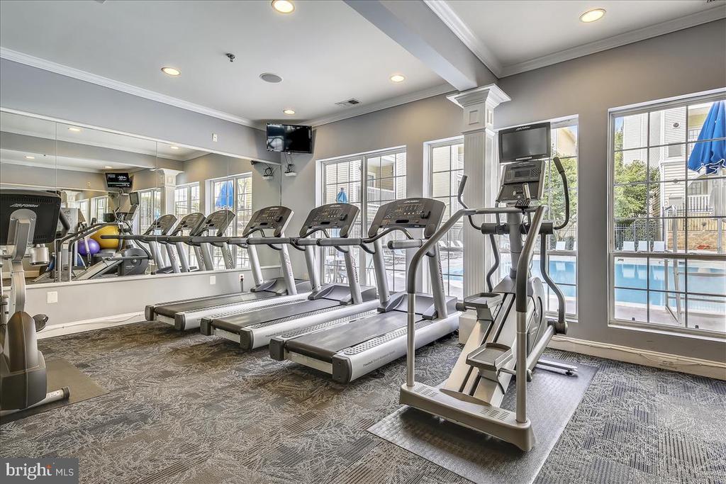 4551 STRUTFIELD LANE 4218