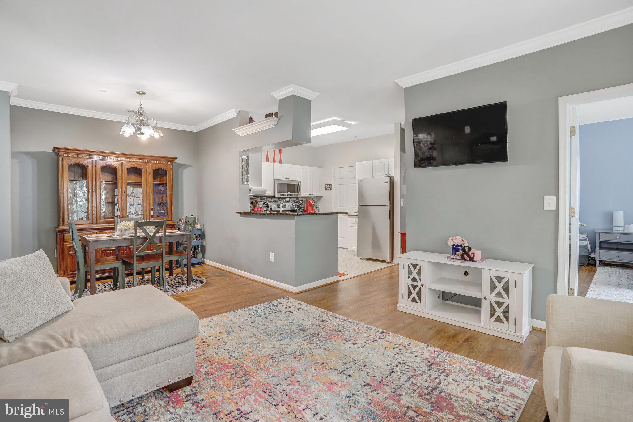 4551 STRUTFIELD LANE 4218