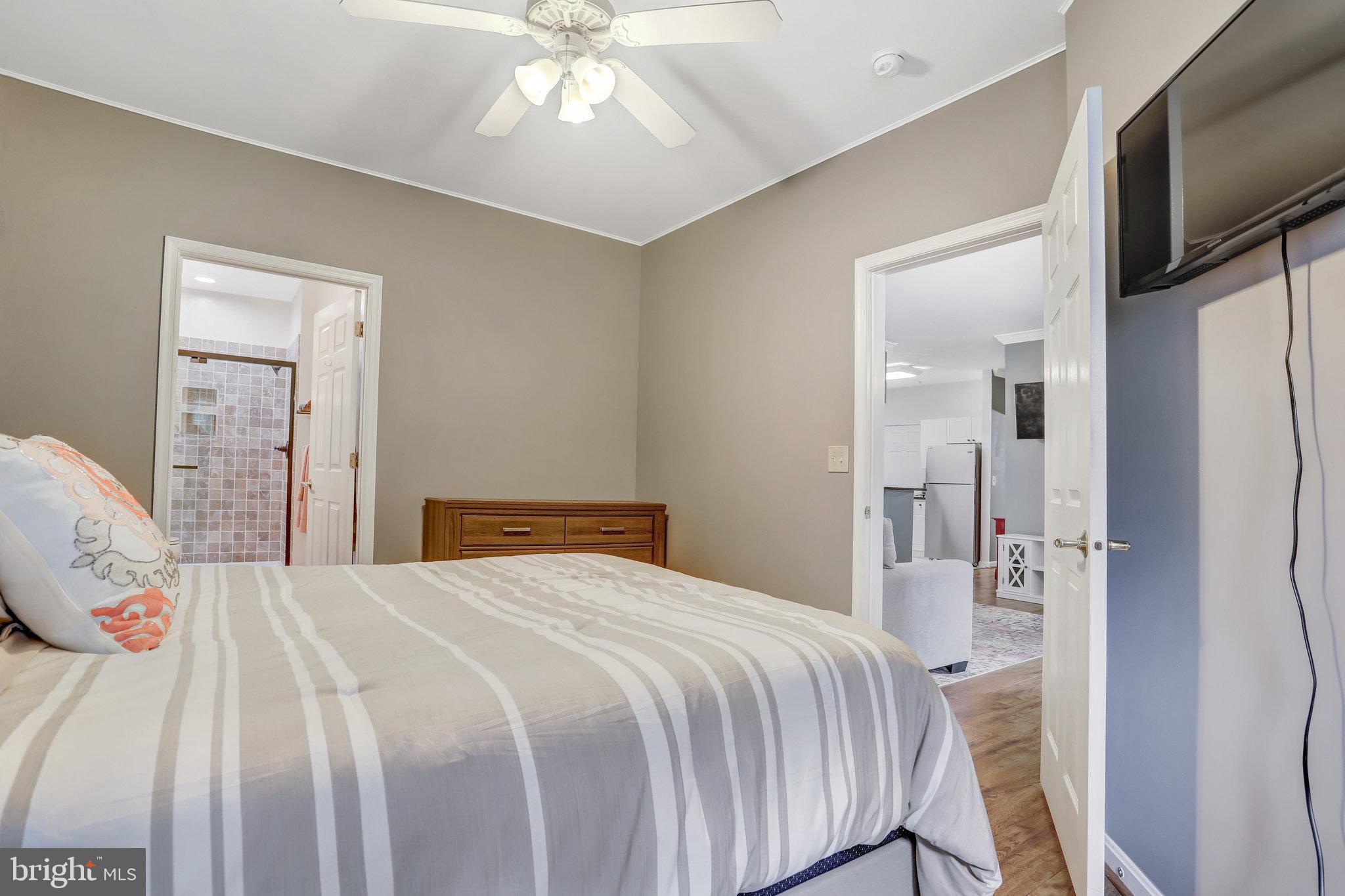 4551 STRUTFIELD LANE 4218