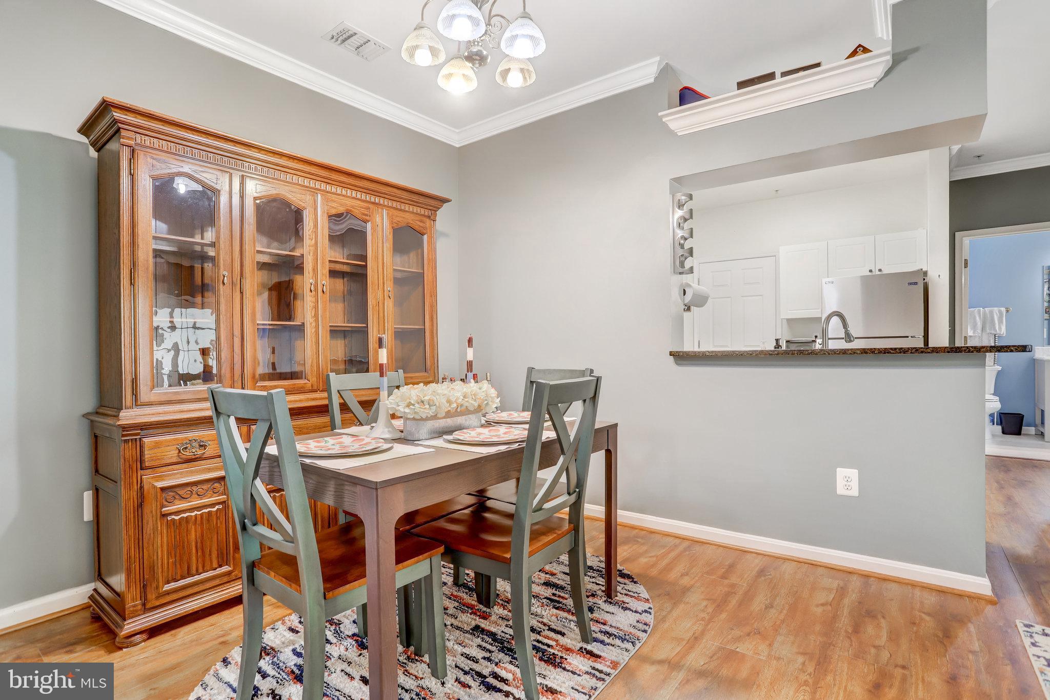 4551 STRUTFIELD LANE 4218