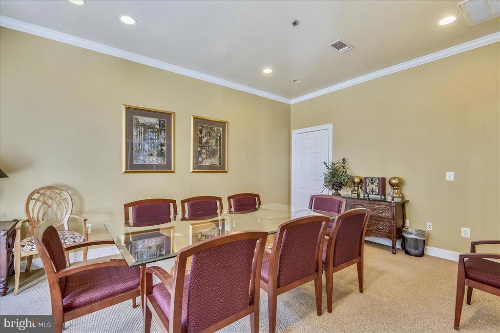 4551 STRUTFIELD LANE 4218