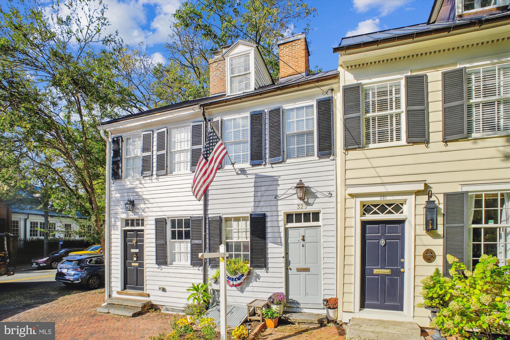 323 DUKE STREET