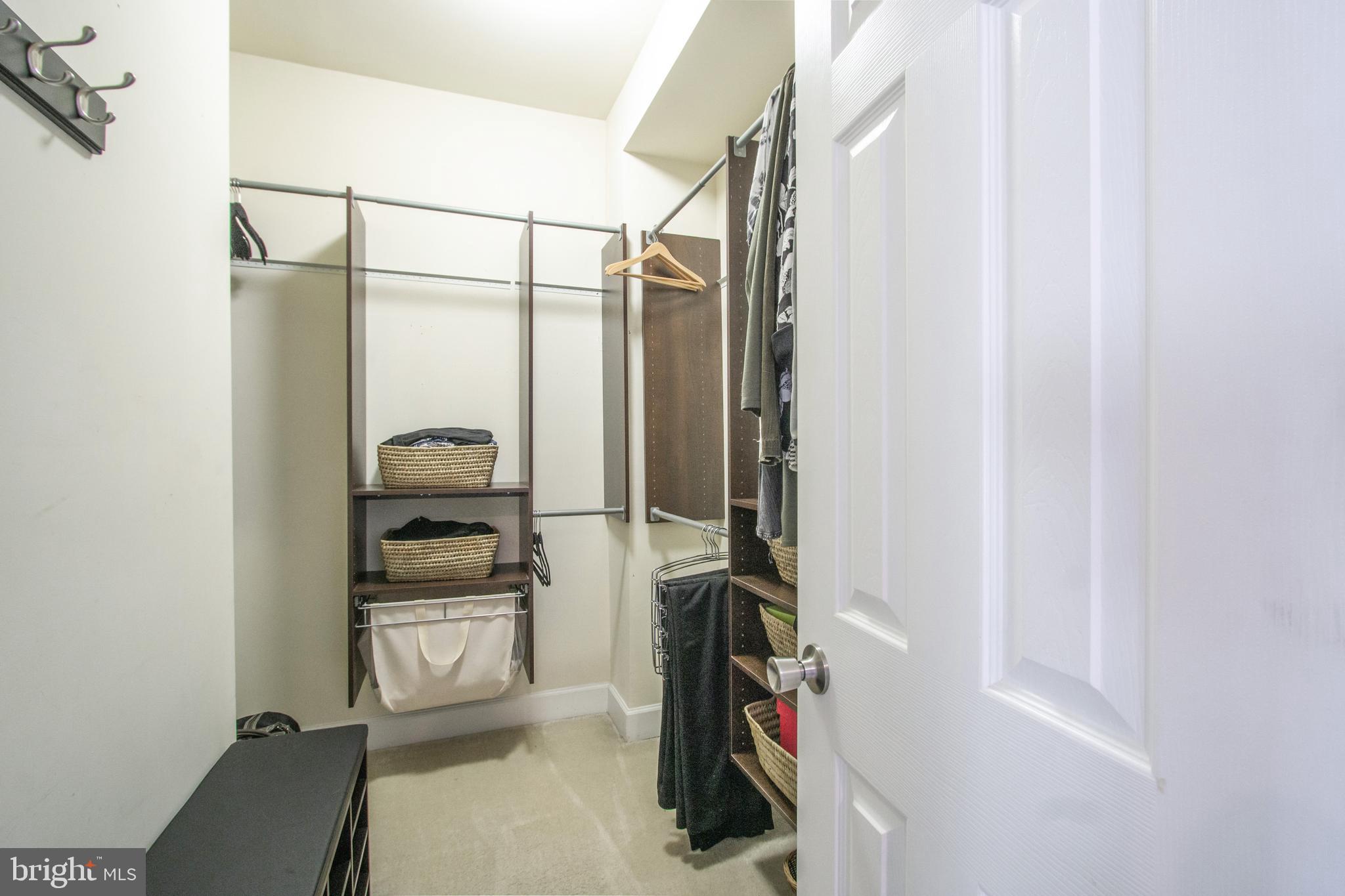 6 E REED AVENUE