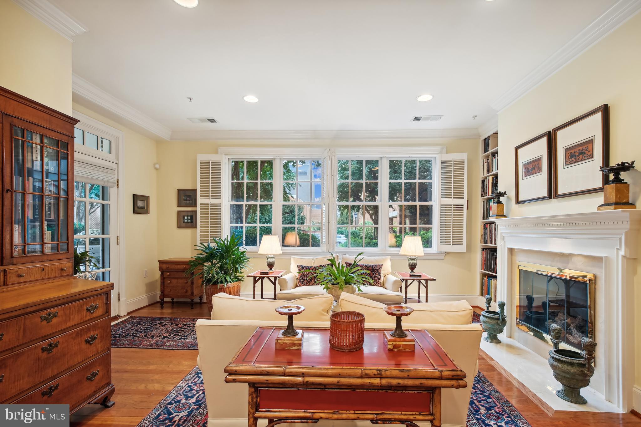 600 SECOND STREET 105