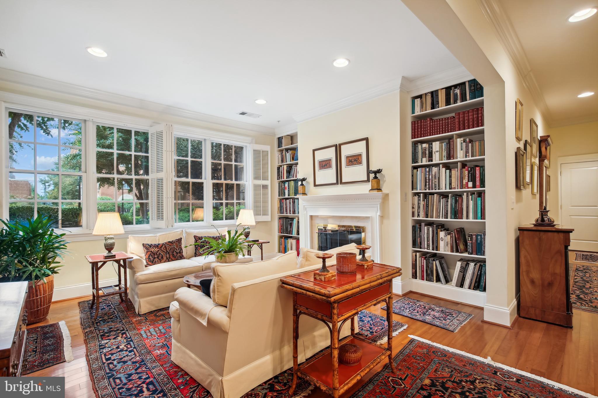 600 SECOND STREET 105